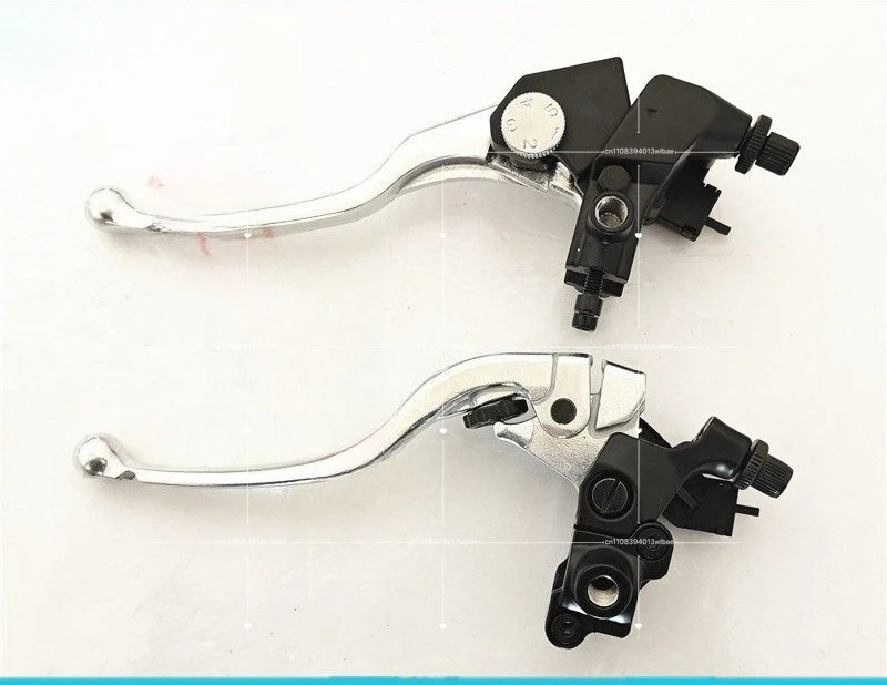 400NK 650NK 650MT Clutch Grip Lever Switch for Cfmoto Cf Moto Motorcycle Accessories
400NK 650NK 650MT Clutch Grip Lever Switch for Cfmoto Cf Moto Motorcycle Accessories