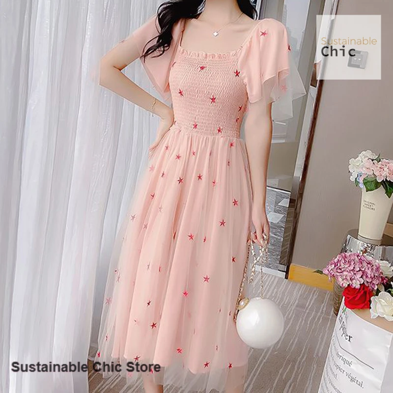 French minority gauze embroidery first love fairy dress summer new fashion students Mori sweet wind seaside holiday beach dress
French minority gauze embroidery first love fairy dress summer new fashion students Mori sweet wind seaside holiday beach dress