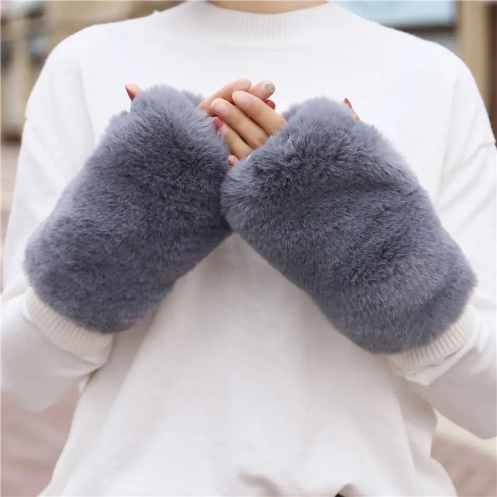 Fashion Imitation Rabbit Hair Leopard Print Gloves Soft Thick Warm Gloves Winter Thermal Gloves For Women
Fashion Imitation Rabbit Hair Leopard Print Gloves Soft Thick Warm Gloves Winter Thermal Gloves For Women