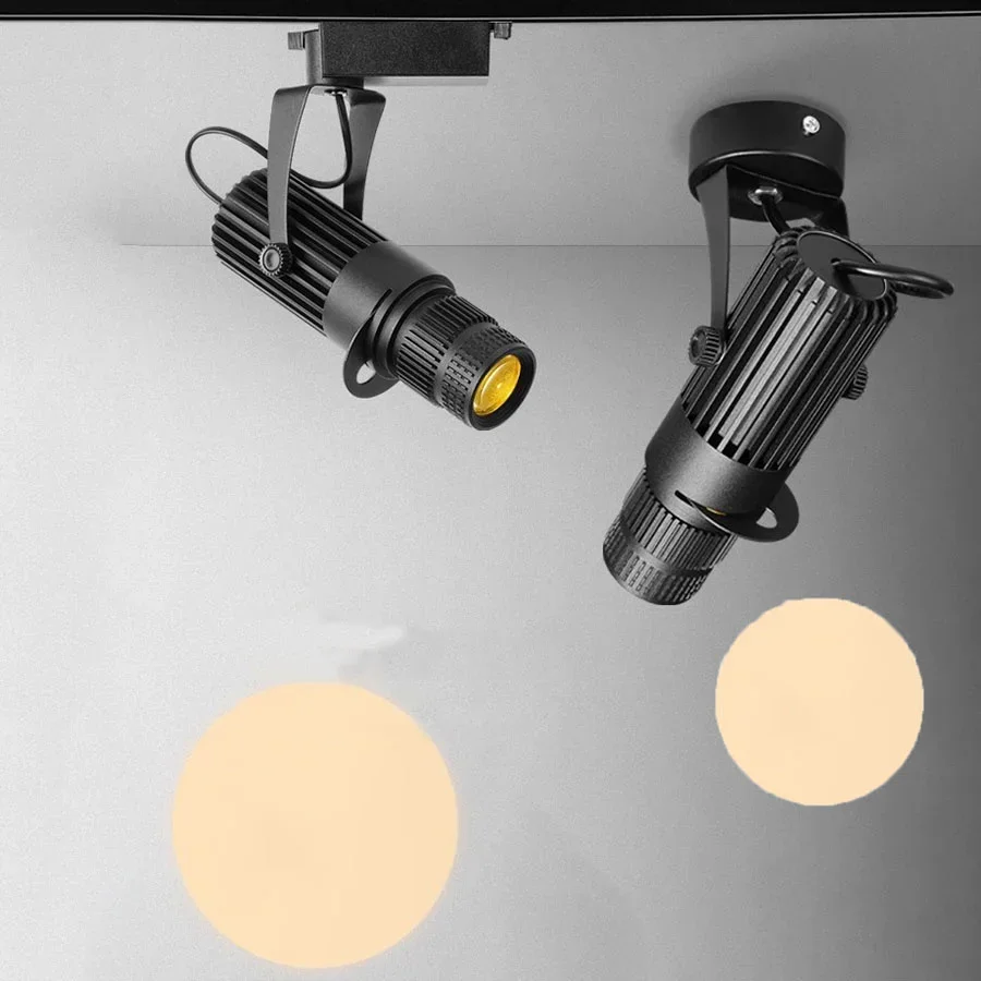 5/10/20/30W RGB Zoomable LED Track Light With Remote Focus LED Track Ceiling Lamp Spotlight For Picture Stage Theater Shop Decor
5/10/20/30W RGB Zoomable LED Track Light With Remote Focus LED Track Ceiling Lamp Spotlight For Picture Stage Theater Shop Decor