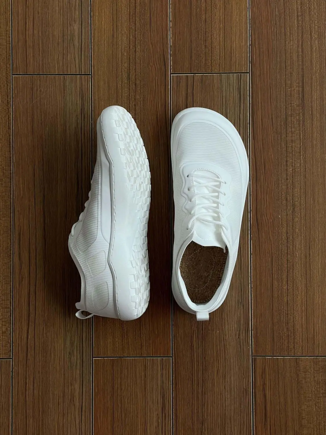Comfortable round Toe Deqin Casual Low Cut Commuter Men's Shoes Breathable Mesh Upgraded Version Classic Style Sporty Trendy
Comfortable round Toe Deqin Casual Low Cut Commuter Men's Shoes Breathable Mesh Upgraded Version Classic Style Sporty Trendy