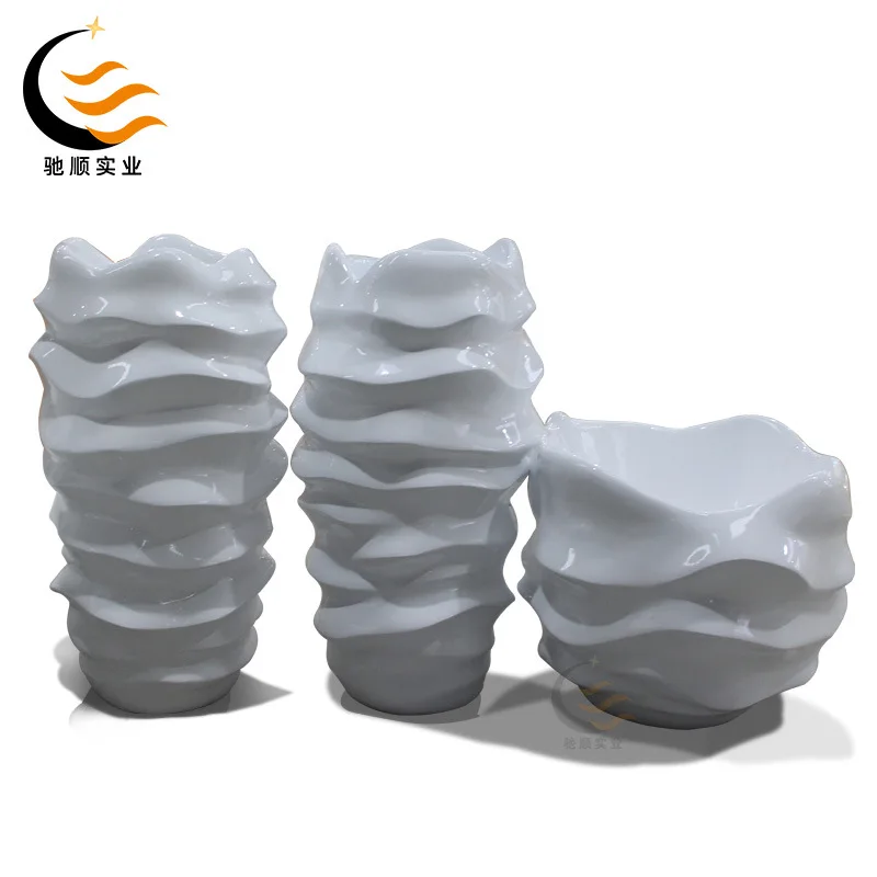 FRP spiral flower box Nordic modern thread decorative flower pot hotel villa creative beauty and flower ware combination
FRP spiral flower box Nordic modern thread decorative flower pot hotel villa creative beauty and flower ware combination