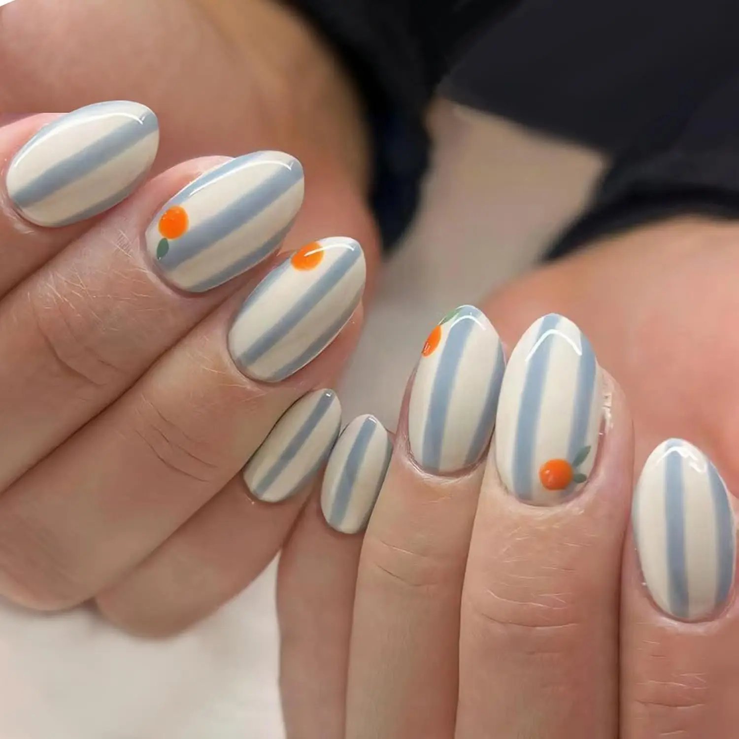 Medium Oval Press on Nails Summer Fake Nails False Nail with Designs Striped Reusable Glue on Nail Full Cover Stick on Nails
Medium Oval Press on Nails Summer Fake Nails False Nail with Designs Striped Reusable Glue on Nail Full Cover Stick on Nails