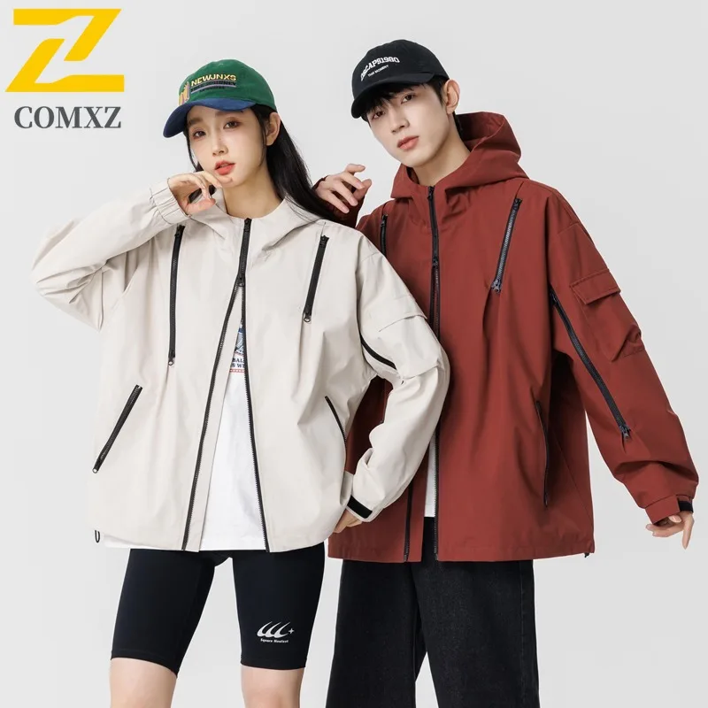 COMXZ 2025 весна осень американский стиль дофамина куртка с капюшоном унисекс ветрозащитное водонепроницаемое повседневное пальто легкая верхняя одежда
COMXZ 2025 весна осень американский стиль дофамина куртка с капюшоном унисекс ветрозащитное водонепроницаемое повседневное пальто легкая верхняя одежда