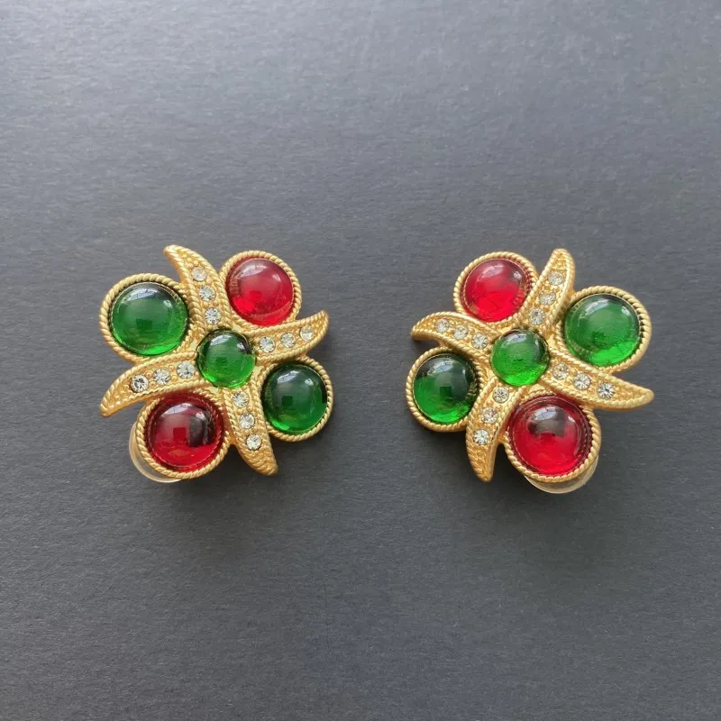 VKVVA Vintage Maltese Cross Medal Stud & Clip On Earrings,Multicolor Resin Glass Cabochon Jewelry,Court Statement Gift for Women
VKVVA Vintage Maltese Cross Medal Stud & Clip On Earrings,Multicolor Resin Glass Cabochon Jewelry,Court Statement Gift for Women