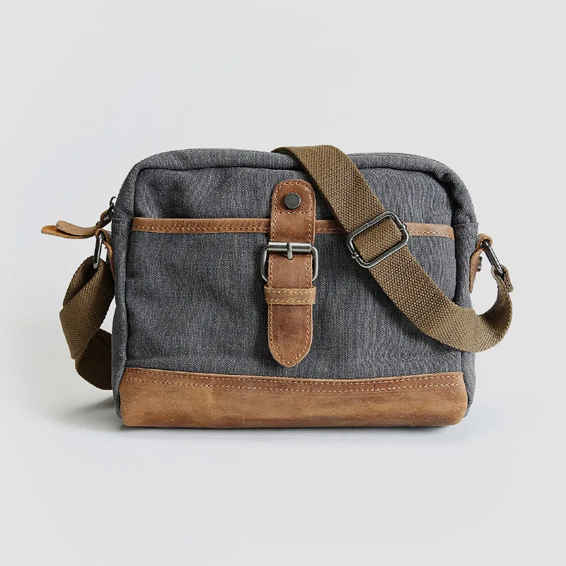YETTIES New Men's Casual Canvas Horizontal Shoulder Crossbody Bag | Lightweight Sling Backpack for Youth & Daily Commute
YETTIES New Men's Casual Canvas Horizontal Shoulder Crossbody Bag | Lightweight Sling Backpack for Youth & Daily Commute