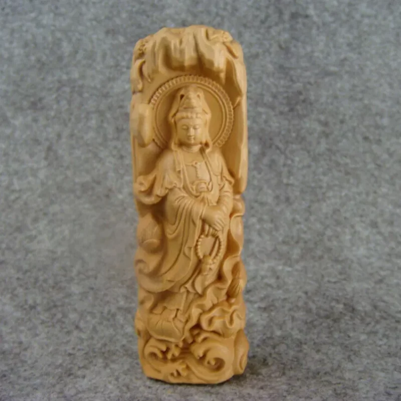 China Boxwood Carved Buddha Statue Guanyin Bodhisattva Desk Home Decoration
China Boxwood Carved Buddha Statue Guanyin Bodhisattva Desk Home Decoration