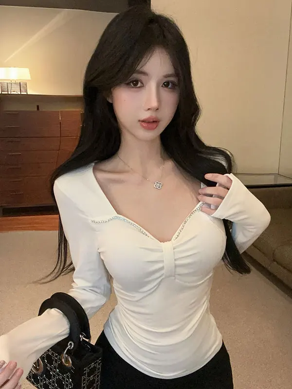 Pure Desire Sweet Spicy Girl Long Sleeve Short Design Square Collar Diamond Embellished Base Shirt Women's Inner Wear Slim Fi...
Pure Desire Sweet Spicy Girl Long Sleeve Short Design Square Collar Diamond Embellished Base Shirt Women's Inner Wear Slim Fi...