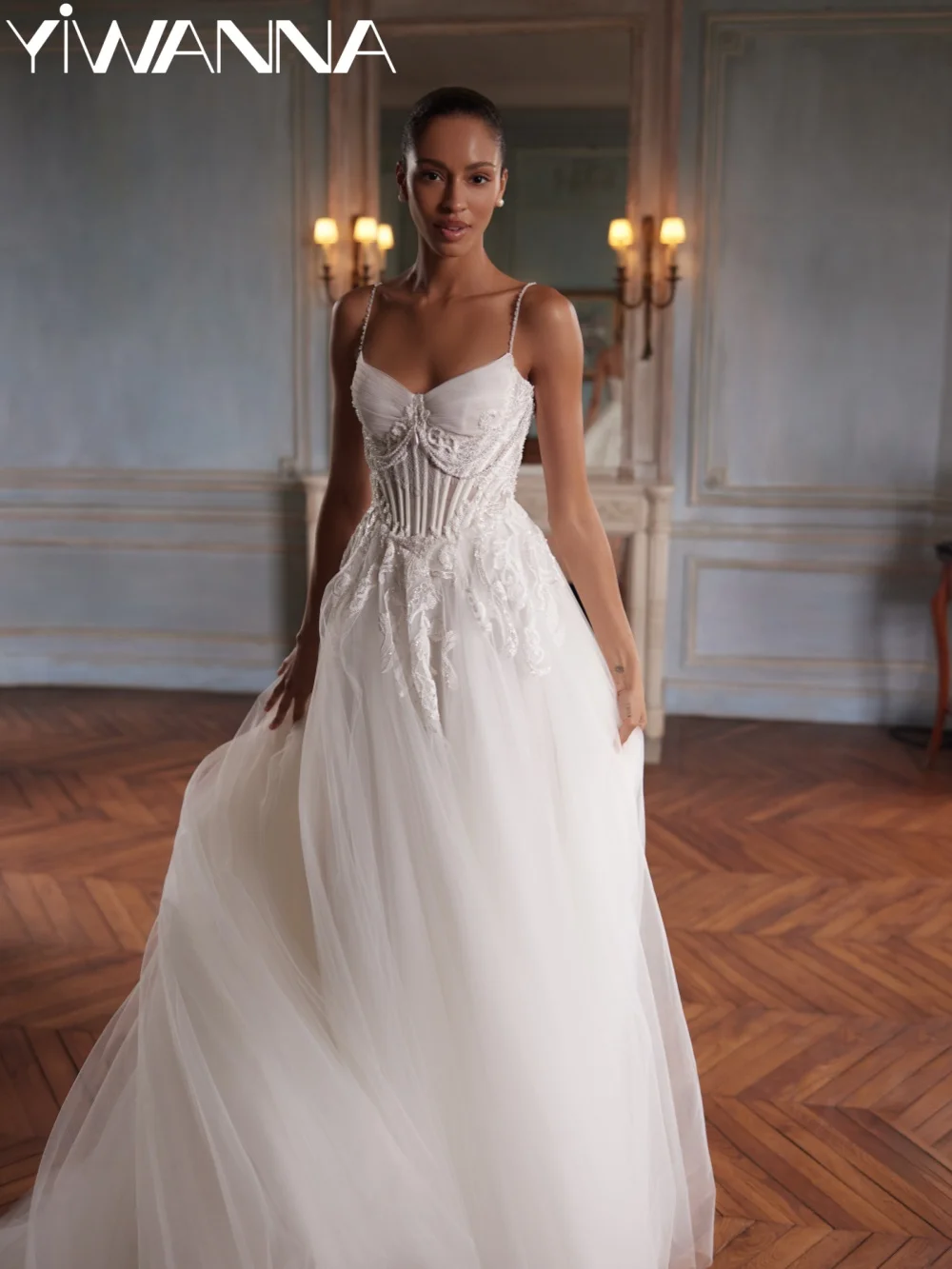 New Arrival Pearls Thin Straps Wedding Dress Captivating Lace Appliques Bridal Gown Customized A-line Long Dresses For Bride
New Arrival Pearls Thin Straps Wedding Dress Captivating Lace Appliques Bridal Gown Customized A-line Long Dresses For Bride