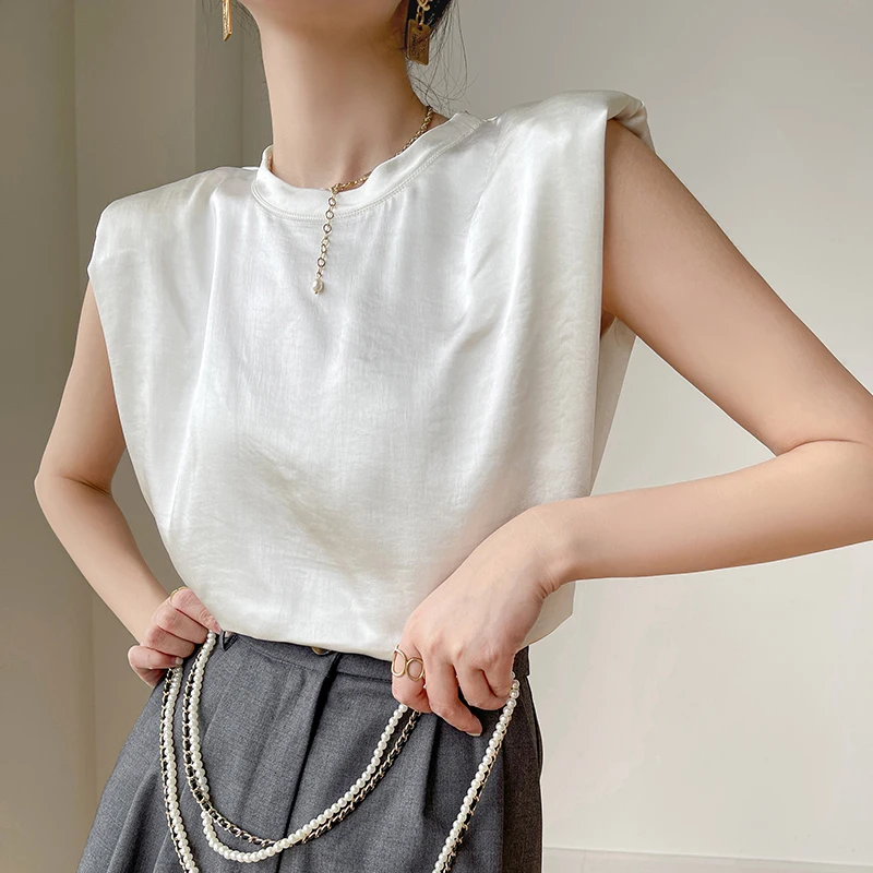 Sana Summer 2023 Women's Loose Fit Satin T-irt oulder Pad Design Commute Sle Pure Color Outerwear round Ne Top
Sana Summer 2023 Women's Loose Fit Satin T-irt oulder Pad Design Commute Sle Pure Color Outerwear round Ne Top