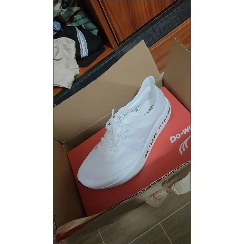 Original Brand Professional Running Trainers Shoe Designer Carbon Plate Damping Walking Jogging Shoe Super Light Running Shoe
Original Brand Professional Running Trainers Shoe Designer Carbon Plate Damping Walking Jogging Shoe Super Light Running Shoe