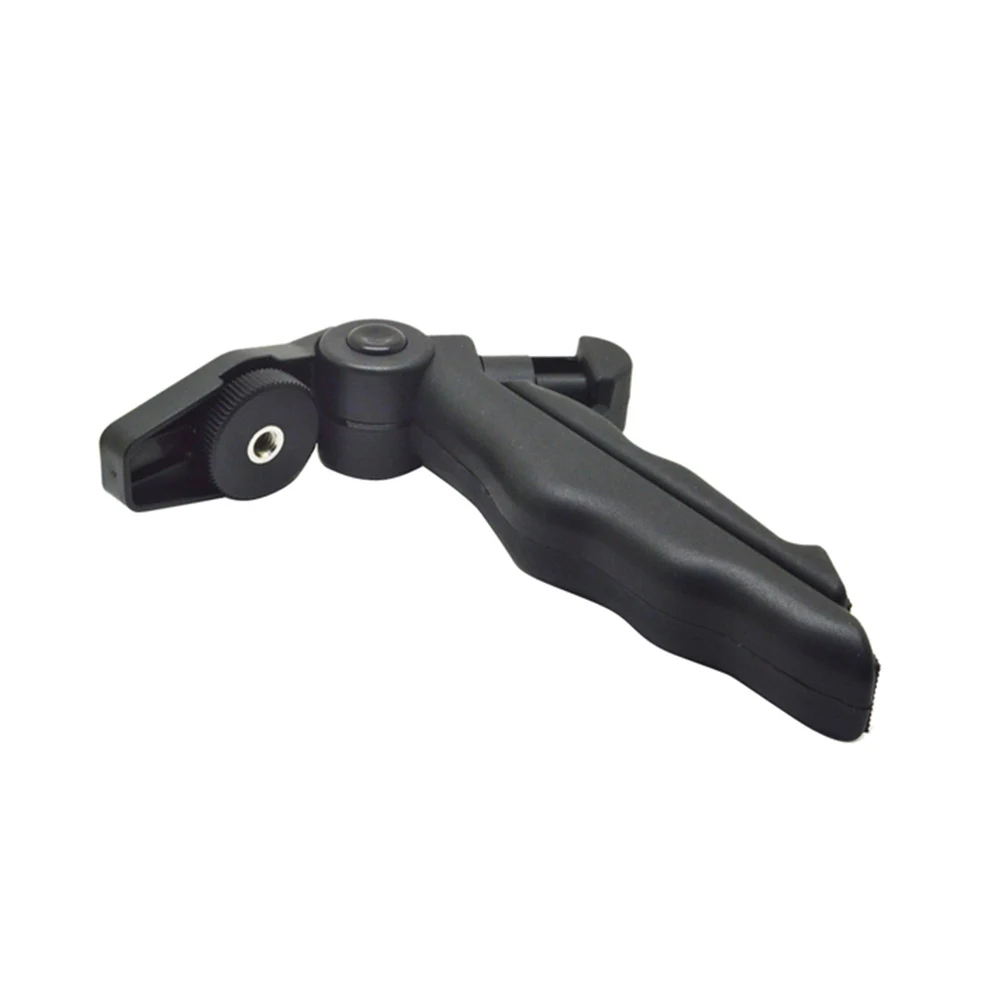 Handheld Selfie Stick Adjustable Tripod Stand Mount For 5/5S/4/4S/3+/3/2/1 Action Camera Holder 
Handheld Selfie Stick Adjustable Tripod Stand Mount For 5/5S/4/4S/3+/3/2/1 Action Camera Holder