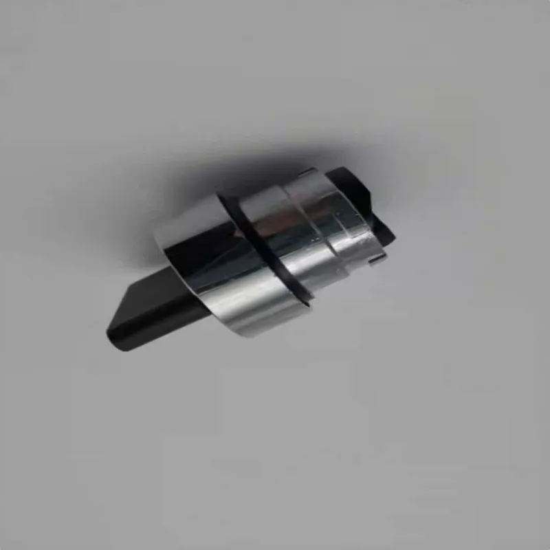 Новый оригинальный селекторный переключатель с короткой ручкой XB2-BJ35C XB2-BJ45C
Новый оригинальный селекторный переключатель с короткой ручкой XB2-BJ35C XB2-BJ45C