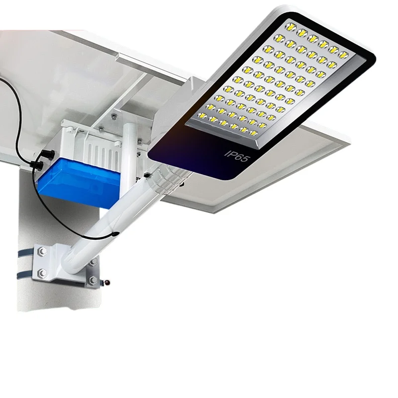 Outdoor light External large battery street Household garden High power lighting is on 
Outdoor light External large battery street Household garden High power lighting is on