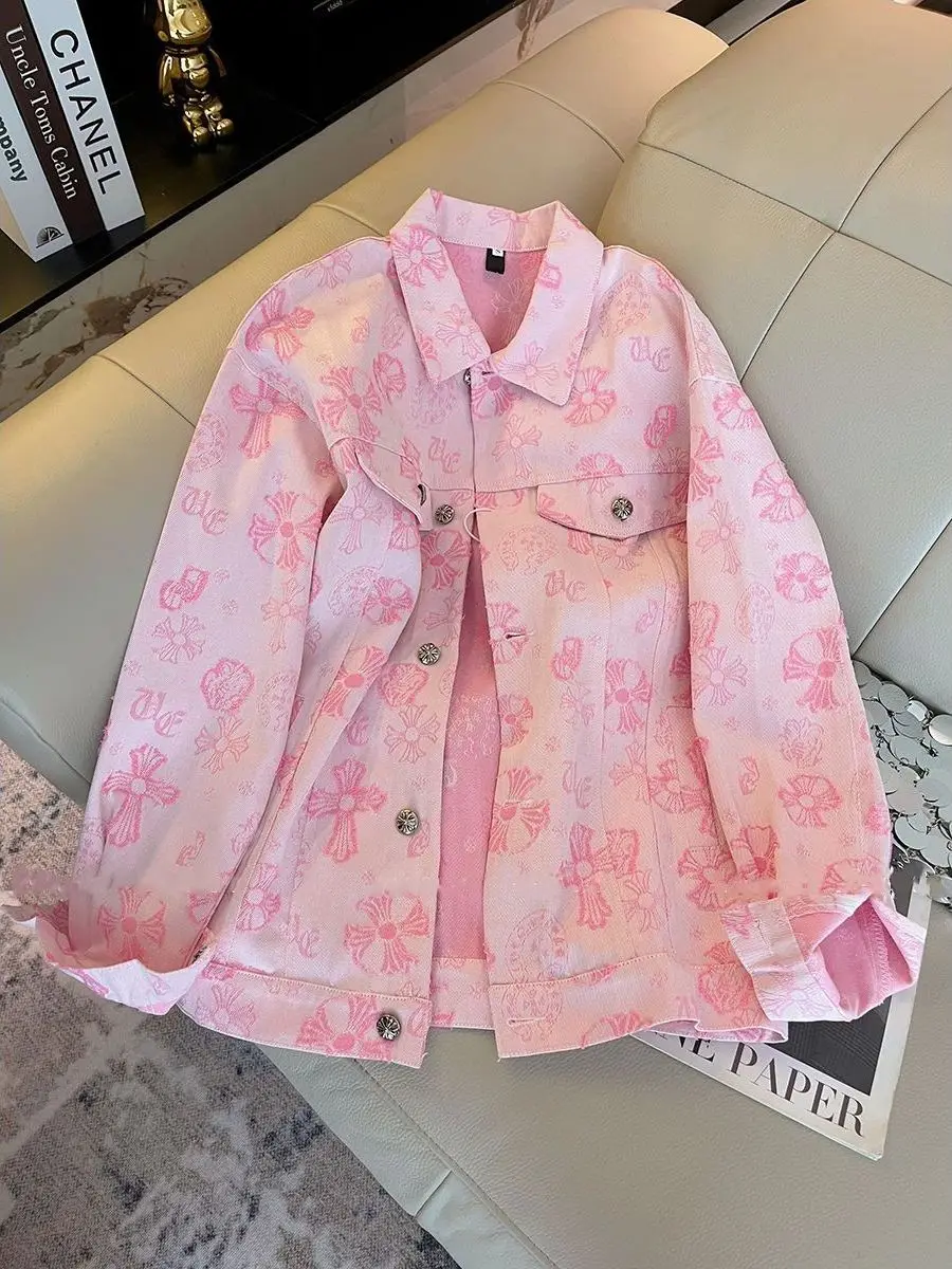 Жаккардовая розовая джинсовая куртка для женщин - свободное модное пальто в корейском стиле
Жаккардовая розовая джинсовая куртка для женщин - свободное модное пальто в корейском стиле