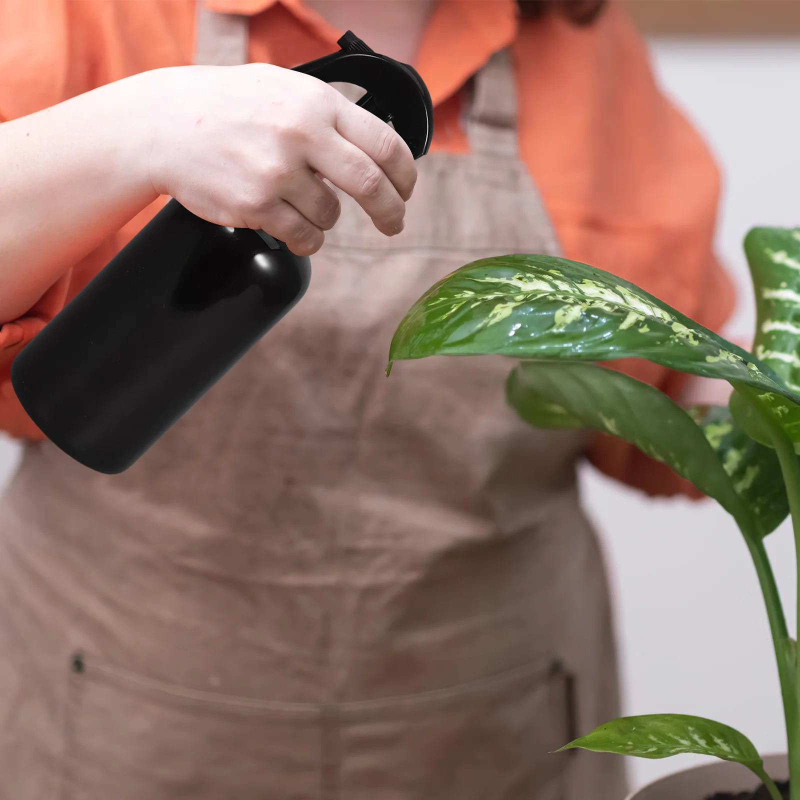 5Pcs Spray Gun Bottle 250ml Plastic Water Sprayer Leakproof Lightweight Garden Container Easy Refill
5Pcs Spray Gun Bottle 250ml Plastic Water Sprayer Leakproof Lightweight Garden Container Easy Refill