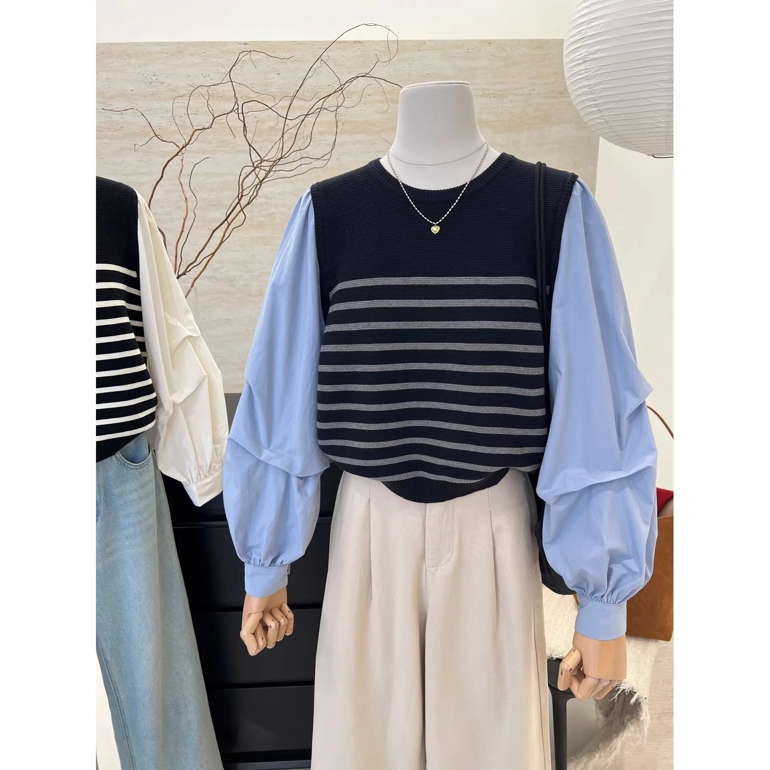 Корейский полосатый вязаный лоскутный женский свободный длинный топ Sve для похудения, дизайнерская осенняя коллекция Sensation
Корейский полосатый вязаный лоскутный женский свободный длинный топ Sve для похудения, дизайнерская осенняя коллекция Sensation