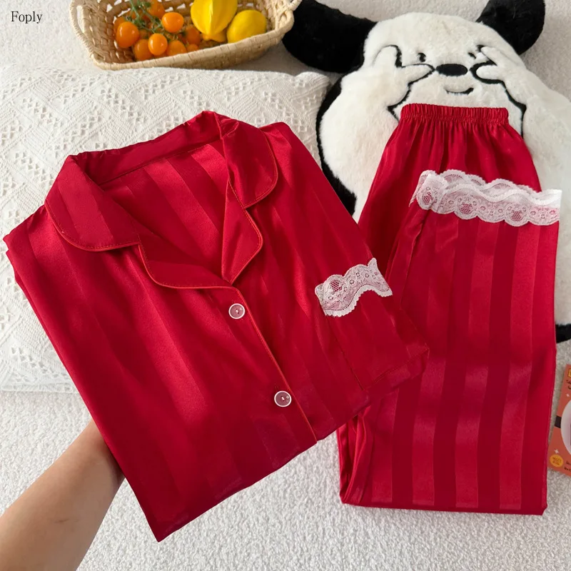 Ins Style Pajamas for Women Striped Jacquard Ice Silk Loungewear Summer Short-sleeved Sleepwear Suit Homewear Ladies Pajama Sets
Ins Style Pajamas for Women Striped Jacquard Ice Silk Loungewear Summer Short-sleeved Sleepwear Suit Homewear Ladies Pajama Sets