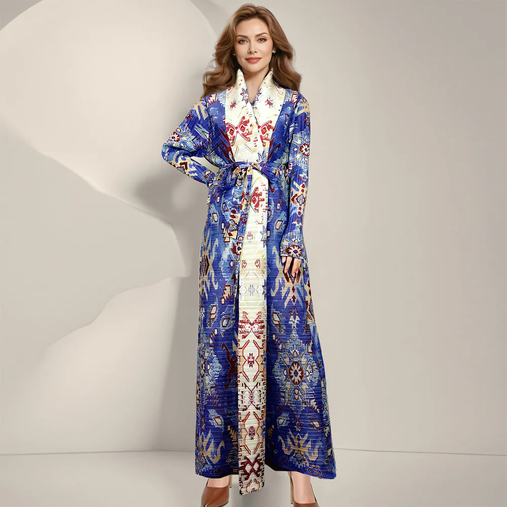 Middle East pleated robe long-sleeved coat coat cape printed women's robe fashion simple temperament elegant vacation style high
Middle East pleated robe long-sleeved coat coat cape printed women's robe fashion simple temperament elegant vacation style high