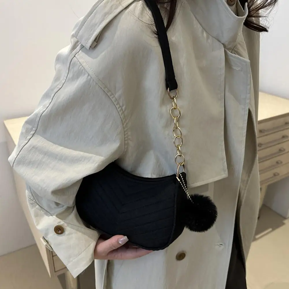 Mini Women Shoulder Bags Fashion Felt Women's Bag Design Advanced Underarm Handbags Mini Saddle Bag
Mini Women Shoulder Bags Fashion Felt Women's Bag Design Advanced Underarm Handbags Mini Saddle Bag