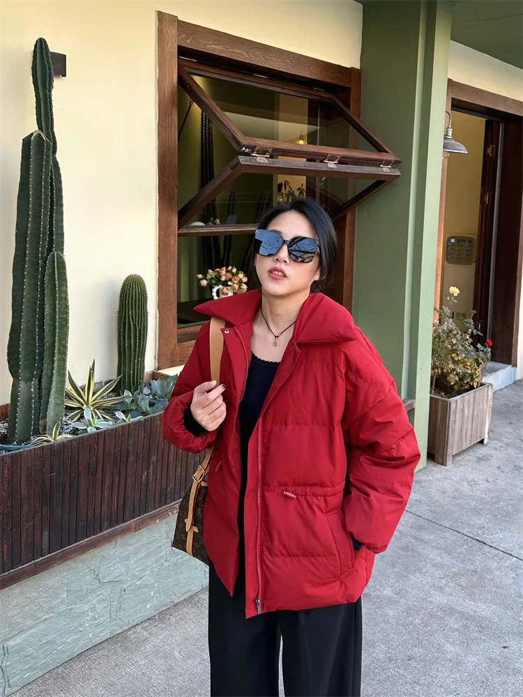 Шелковое пуховое пальто-пуховик женское свободного кроя с поясом, новогоднее красное, для повседневной носки, с длинными рукавами, теплое
Шелковое пуховое пальто-пуховик женское свободного кроя с поясом, новогоднее красное, для повседневной носки, с длинными рукавами, теплое