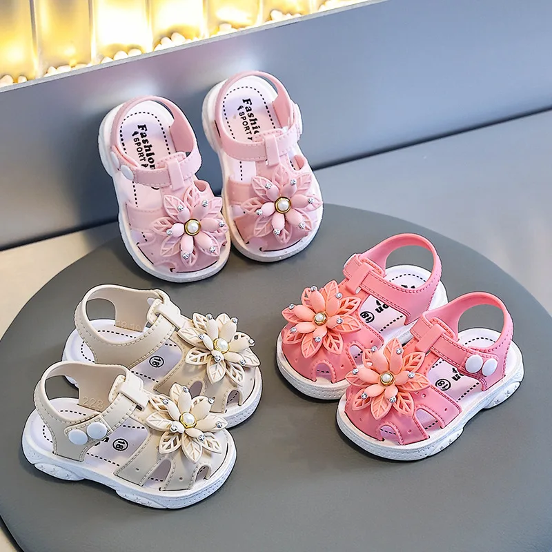 New Girls Children Summe Sandals Soft Sole Baby Toddler First Walker Shoes Kids Sandals Breathabl Summer Girls Non Slip Sandals
New Girls Children Summe Sandals Soft Sole Baby Toddler First Walker Shoes Kids Sandals Breathabl Summer Girls Non Slip Sandals