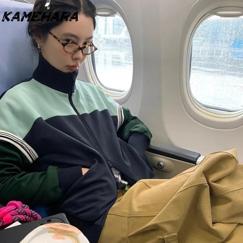 KAMEHARA японская спортивная ретро модная бейсбольная короткая куртка с лацканами в стиле ретро, корейская весна/осень 2029, маленькие пальто 방수자켓 Goth
KAMEHARA японская спортивная ретро модная бейсбольная короткая куртка с лацканами в стиле ретро, корейская весна/осень 2029, маленькие пальто 방수자켓 Goth