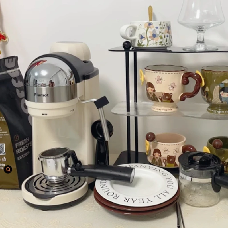 Small Espresso Coffee Machine , Home Use Fully Automatic with Integrated Grinding & Extraction coffee maker machine