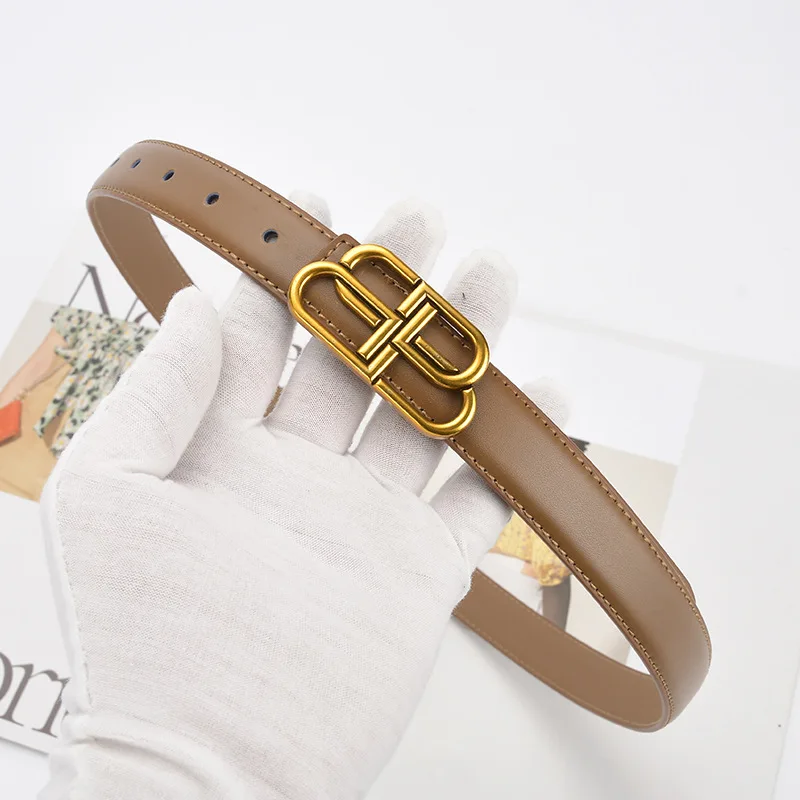 New Women's Belt Classic Gold Pin Buckle Belt Fashion Leather Premium Feeling Pant Belts
New Women's Belt Classic Gold Pin Buckle Belt Fashion Leather Premium Feeling Pant Belts