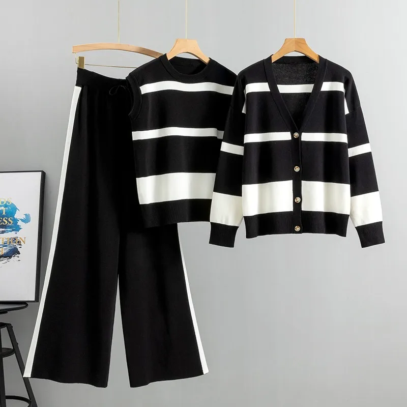European and American Fashion Women's Wide Leg Sports Set Spring and Autumn Fashion V-neck Cardigan Loose Casual 3-Piece Set
European and American Fashion Women's Wide Leg Sports Set Spring and Autumn Fashion V-neck Cardigan Loose Casual 3-Piece Set