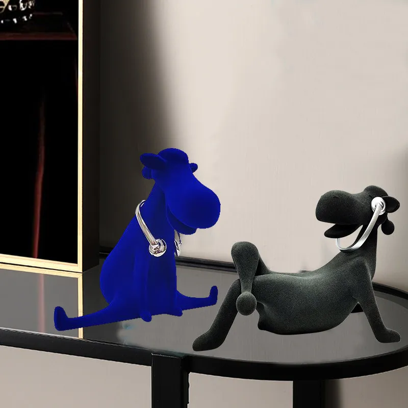 Home Decor Flocking Earphones Dog Sculpture Desktop Art Ornaments Study Room Simple Soft Decor Animal Statues Housewarming Gifts
Home Decor Flocking Earphones Dog Sculpture Desktop Art Ornaments Study Room Simple Soft Decor Animal Statues Housewarming Gifts