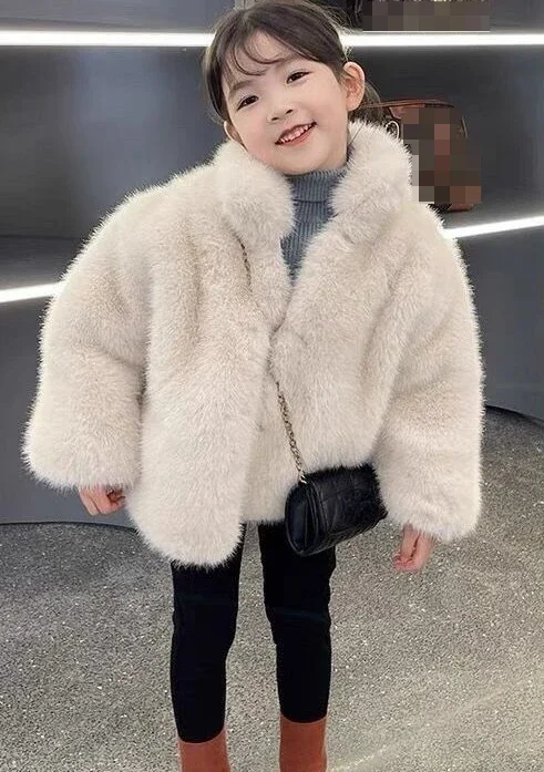 2024 New Girls Faux Fox Fur Coat Korean Temperament Fur Coat for Children Stand Up Neck Fur Plush Short Coat
2024 New Girls Faux Fox Fur Coat Korean Temperament Fur Coat for Children Stand Up Neck Fur Plush Short Coat