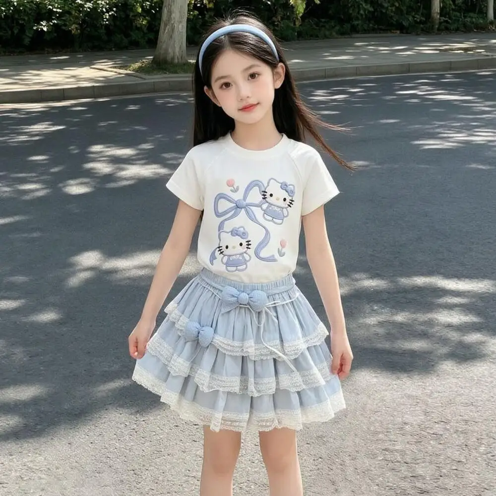 Sanrio Hello Kitty Girls Summer Short-Sleeved Suit 2026 New Style Thin T-Shirt Children's Princess Lace Skirt 2Pc Set Kawaii
Sanrio Hello Kitty Girls Summer Short-Sleeved Suit 2026 New Style Thin T-Shirt Children's Princess Lace Skirt 2Pc Set Kawaii