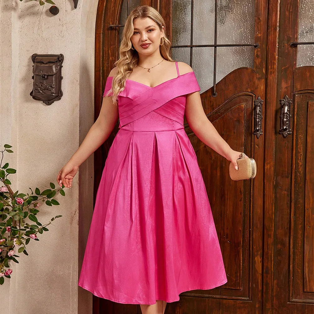 New Summer Plus size Suspender Dress Red Elegant Sexy Slim Big Swing Dress Skirt
New Summer Plus size Suspender Dress Red Elegant Sexy Slim Big Swing Dress Skirt