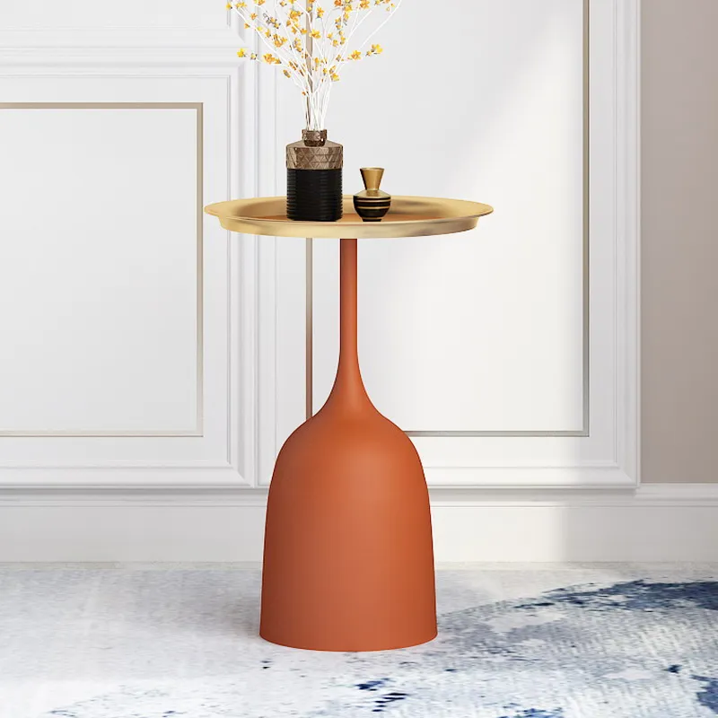 Скандинавский край, несколько креативных роскошных кованых железных диванов для гостиной, боковой шкаф, балкон, небольшой круглый стол, простой.
Скандинавский край, несколько креативных роскошных кованых железных диванов для гостиной, боковой шкаф, балкон, небольшой круглый стол, простой.