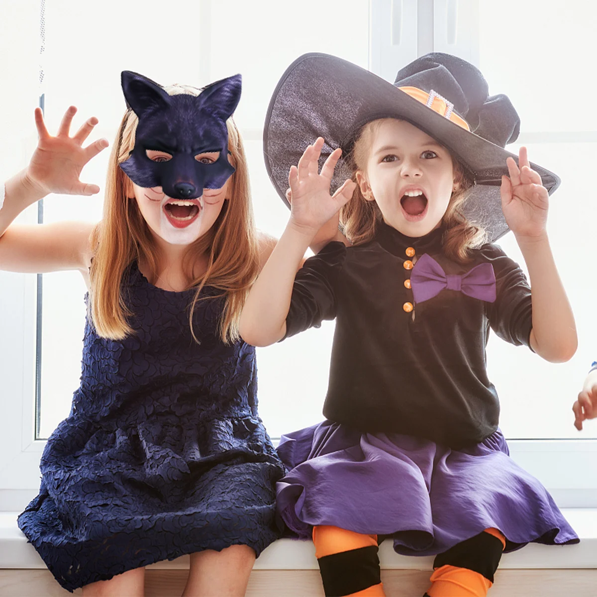 Elegant Fox Half Mask Comfortable Fit Breathable Material Ideal for Masquerade Ball Halloween Party Carnival Cosplay Photography
Elegant Fox Half Mask Comfortable Fit Breathable Material Ideal for Masquerade Ball Halloween Party Carnival Cosplay Photography