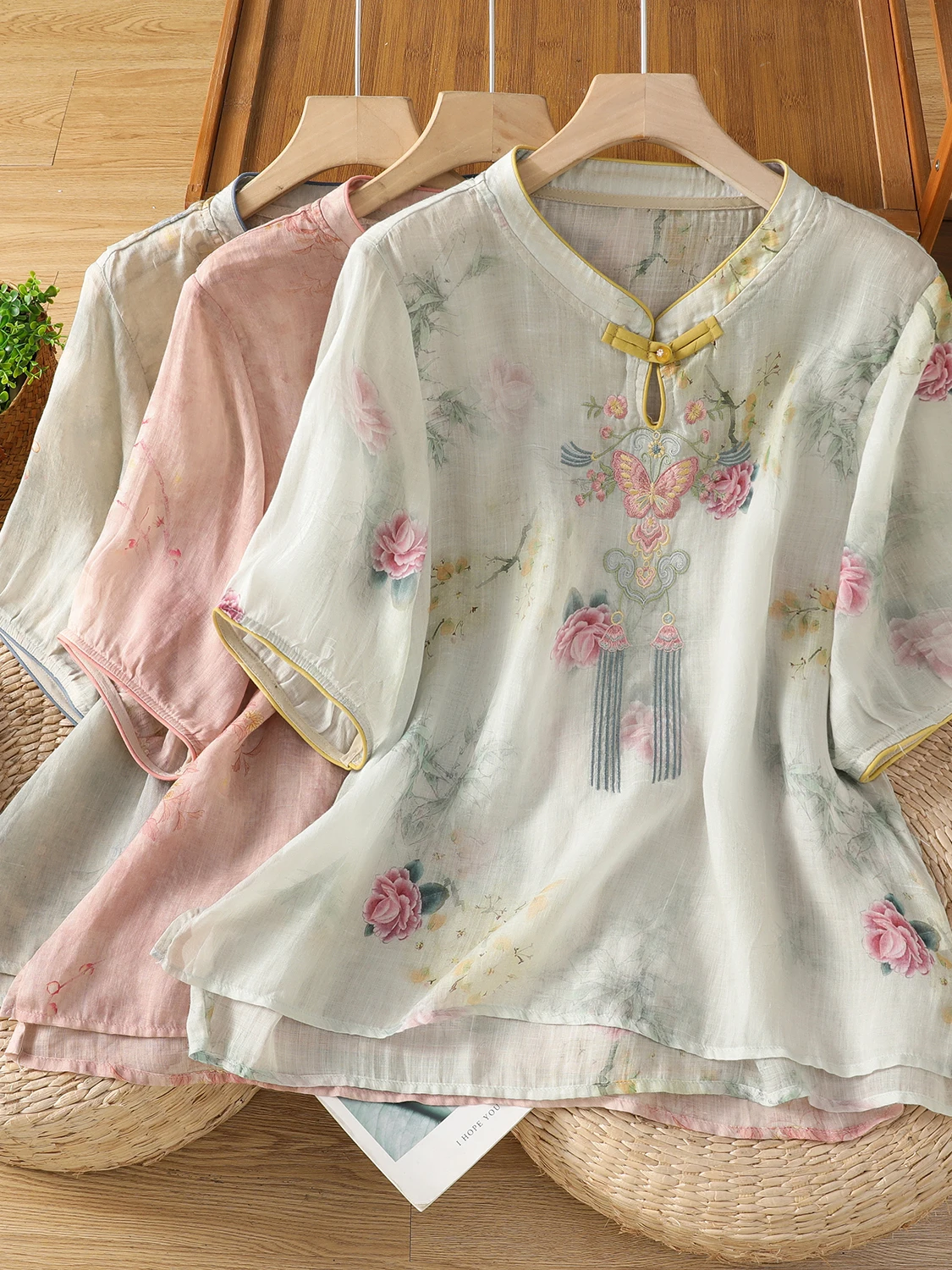 Summer Women's Embroidered irt Large Size Casual Artistic Retro Five-Quarter Sve Cotton Linen Blend Faionable Top
Summer Women's Embroidered irt Large Size Casual Artistic Retro Five-Quarter Sve Cotton Linen Blend Faionable Top