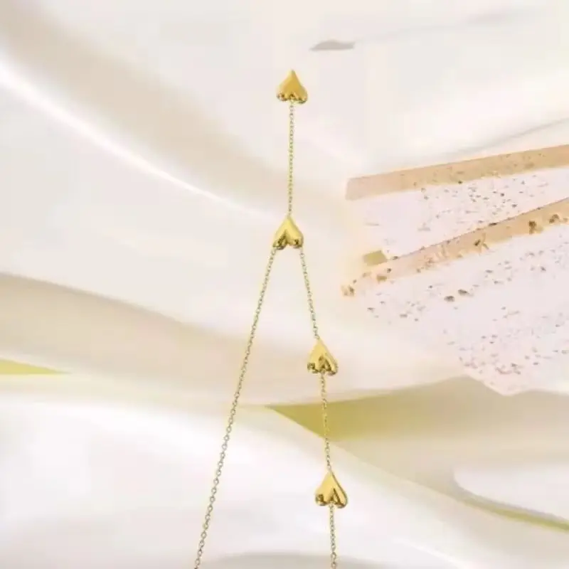 New Stainless Steel Vintage Golden Heart Bracelet For Women Fashion Chain New Fashion Wrist Jewelry Girl Birthday Gift
New Stainless Steel Vintage Golden Heart Bracelet For Women Fashion Chain New Fashion Wrist Jewelry Girl Birthday Gift