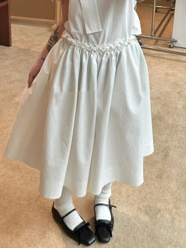 Fashionable Hand-Sewn Flower Waistband Midi Skirt Women's A-Line Cotton Casual Skirts CityWalk SpringSummer 2025
Fashionable Hand-Sewn Flower Waistband Midi Skirt Women's A-Line Cotton Casual Skirts CityWalk SpringSummer 2025