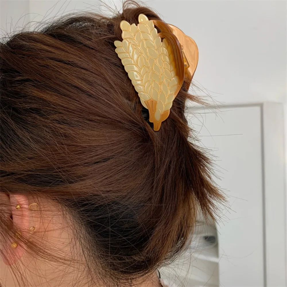 Fashion Waterproof Fruit Shark Clip Sweet Korean Style Acetic Acid Hair Claw Tomato Headwear Acrylic Hair Accessories Party
Fashion Waterproof Fruit Shark Clip Sweet Korean Style Acetic Acid Hair Claw Tomato Headwear Acrylic Hair Accessories Party