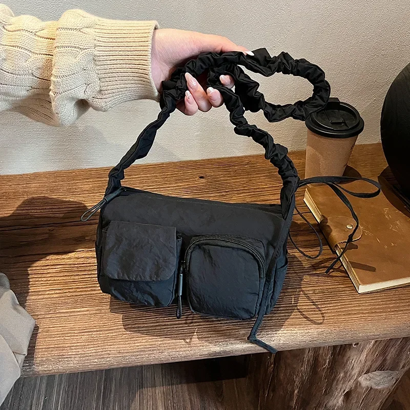 2025 Nylon Crossbody Women's Bag Large Capacity Shoulder Casual Nylon Commuter Bag
2025 Nylon Crossbody Women's Bag Large Capacity Shoulder Casual Nylon Commuter Bag