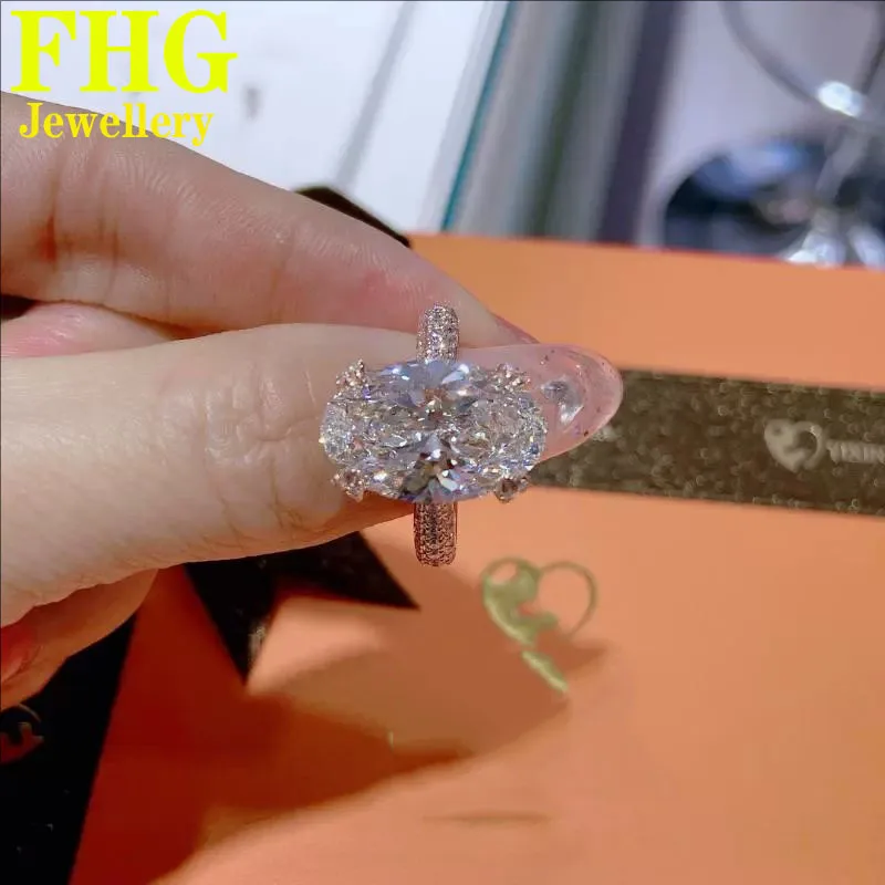 2 3 5 6 8 10 Carat solid 10K Rose Gold Ring luxurious Oval shape moissanite Diamonds Women Wedding Party Engagement Ring Classi
2 3 5 6 8 10 Carat solid 10K Rose Gold Ring luxurious Oval shape moissanite Diamonds Women Wedding Party Engagement Ring Classi