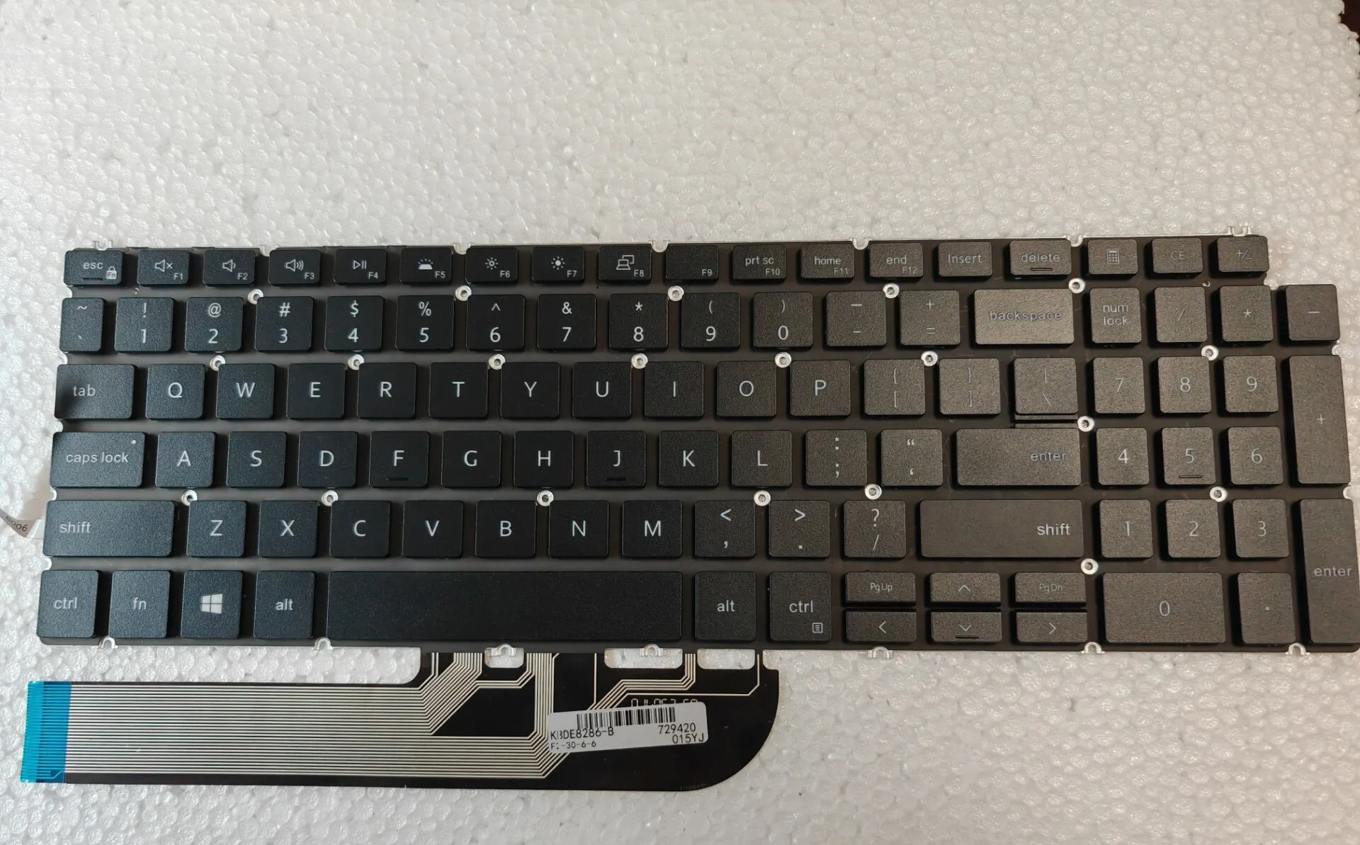 Клавиатура для Dell Inspiron 5501 5502 5508 5509 5515 5584 5590 5593 5594 5598 7590 7591 с черной подсветкой
Клавиатура для Dell Inspiron 5501 5502 5508 5509 5515 5584 5590 5593 5594 5598 7590 7591 с черной подсветкой