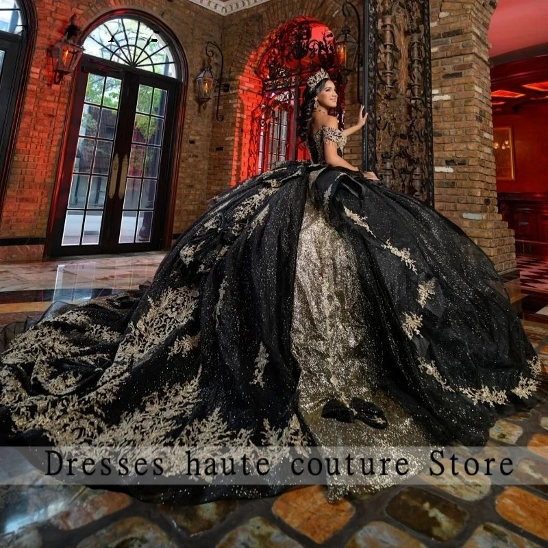 Customized Glitter Black Quinceanera Dress Ball Gown Gold Lace Applique Beading Ruffles Sweet 16 Vestidos 15 Anos
Customized Glitter Black Quinceanera Dress Ball Gown Gold Lace Applique Beading Ruffles Sweet 16 Vestidos 15 Anos