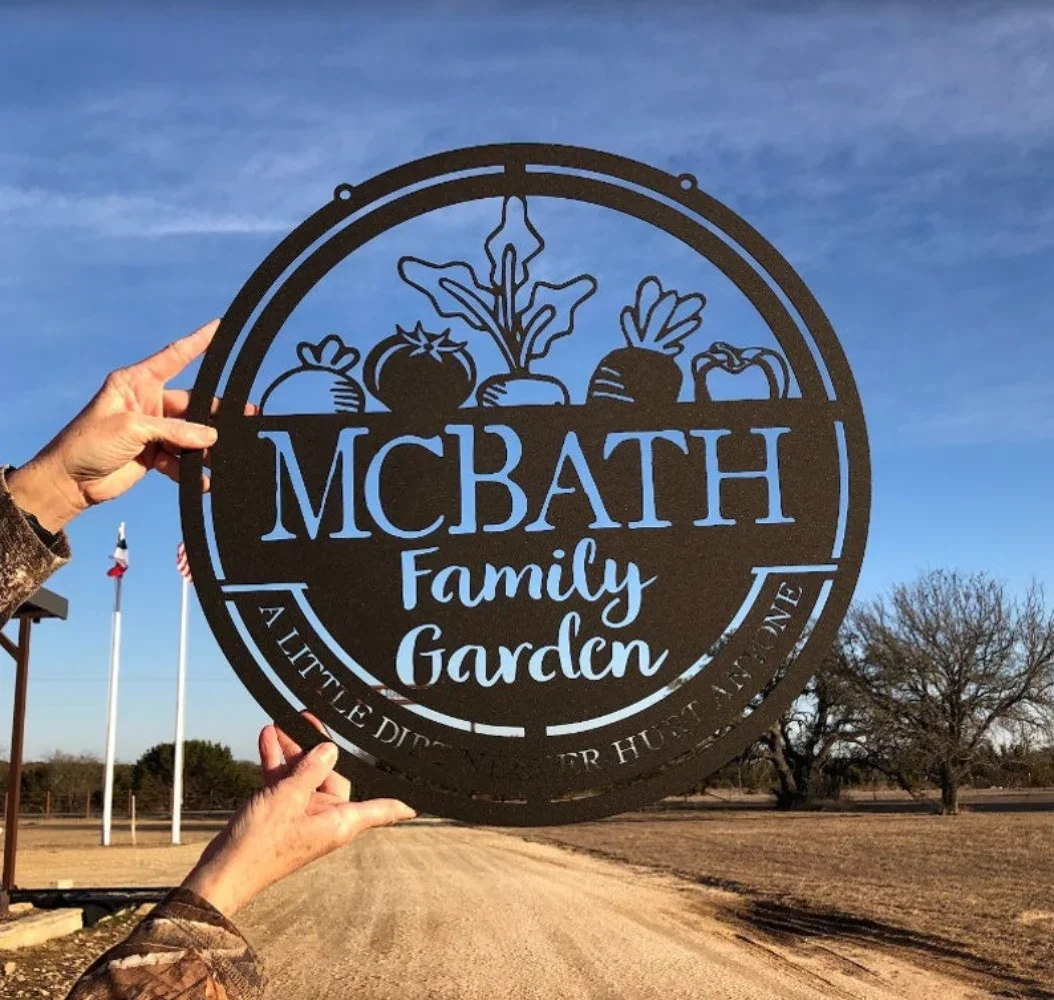Custom Sign Metal Vegetable Stand Signs Perfect Mothers Day Gift for Garden Enthusiasts and Home Chefs
Custom Sign Metal Vegetable Stand Signs Perfect Mothers Day Gift for Garden Enthusiasts and Home Chefs