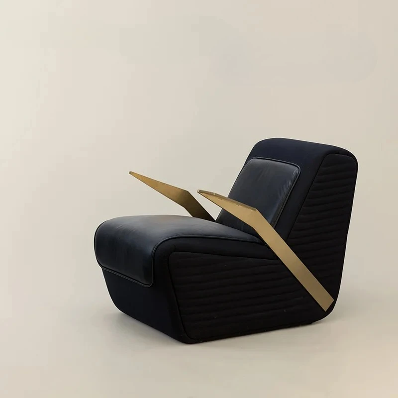 Nordic Antique Style Single-Seat Sofa Chair Designer Model Italian Light Luxury Leather Leisure Recliner
Nordic Antique Style Single-Seat Sofa Chair Designer Model Italian Light Luxury Leather Leisure Recliner
