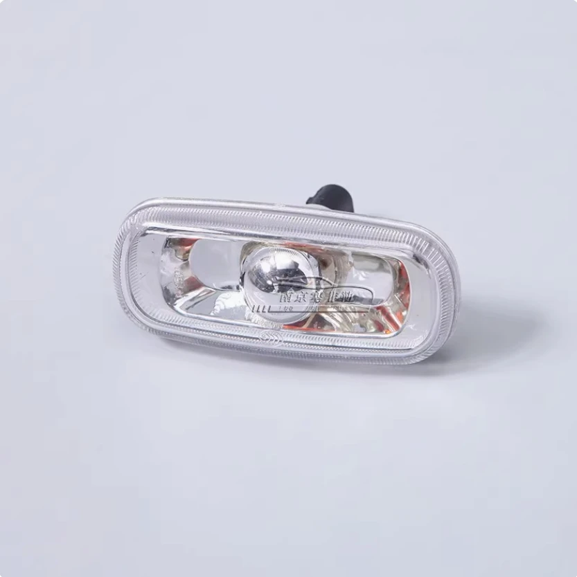 Car Turning Light for SAIC MG 750 MG 7 SAIC MG750 MG7 Roewe 750 Leaf Board Edge Light Side Turn Signal Light Side Small Light
Car Turning Light for SAIC MG 750 MG 7 SAIC MG750 MG7 Roewe 750 Leaf Board Edge Light Side Turn Signal Light Side Small Light