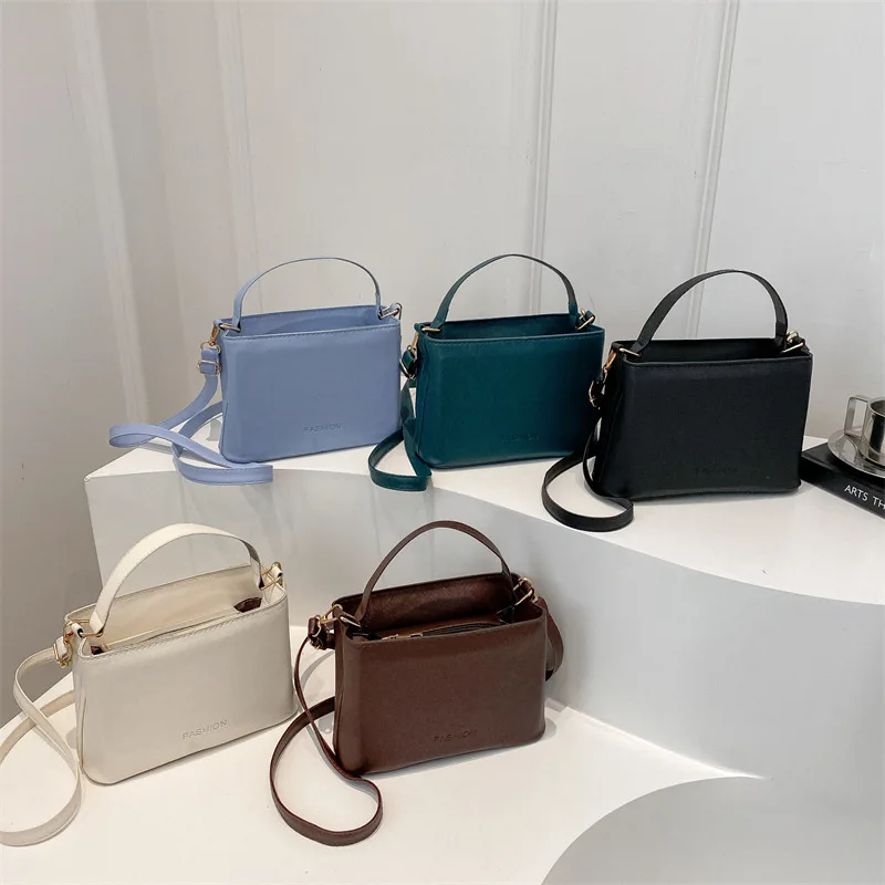 2025 Mini Bucket Bag, Fine-Line Grain Leather Crossbody, Monogram Shoulder Purse for Women, Chic & Spacious,purses and handbags
2025 Mini Bucket Bag, Fine-Line Grain Leather Crossbody, Monogram Shoulder Purse for Women, Chic & Spacious,purses and handbags