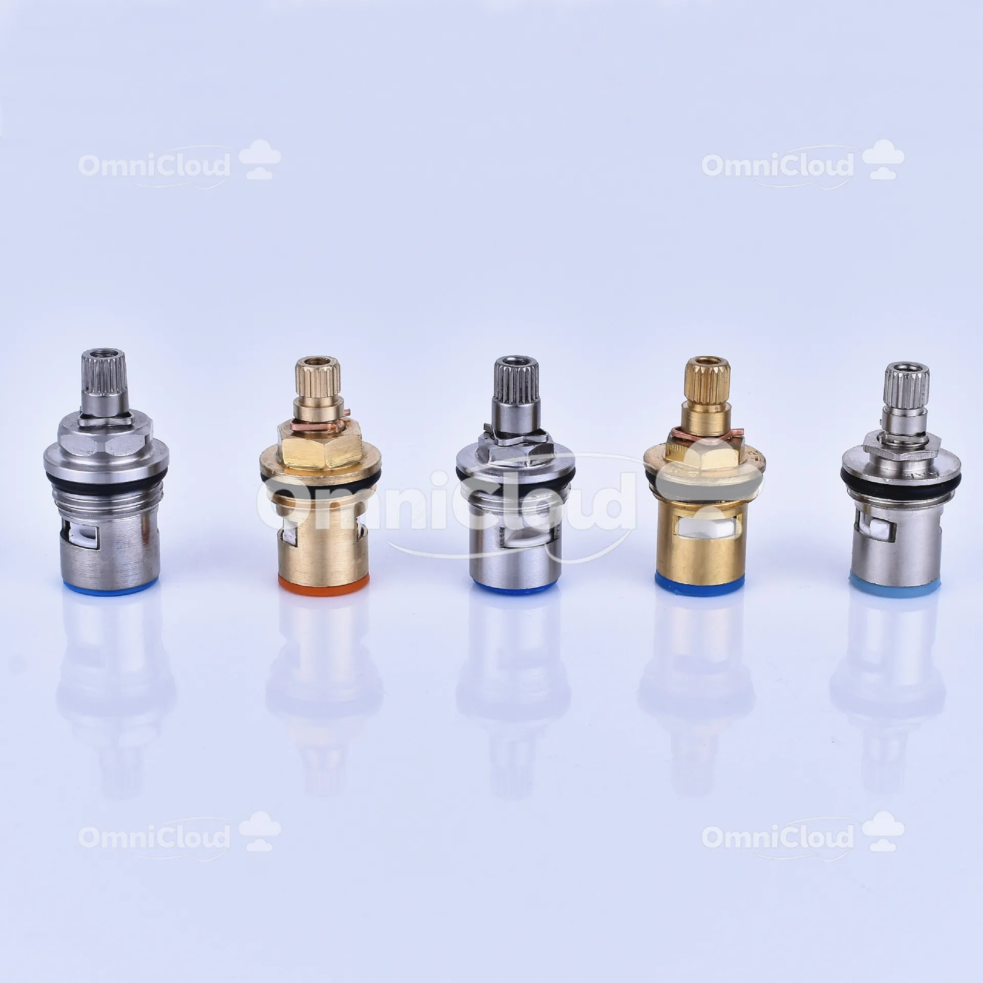 Сменные медные керамические дисковые детали смесителя с трехходовым клапаном. Одноразовые керамические интерфейсы для горячей и холодной воды.
Сменные медные керамические дисковые детали смесителя с трехходовым клапаном. Одноразовые керамические интерфейсы для горячей и холодной воды.