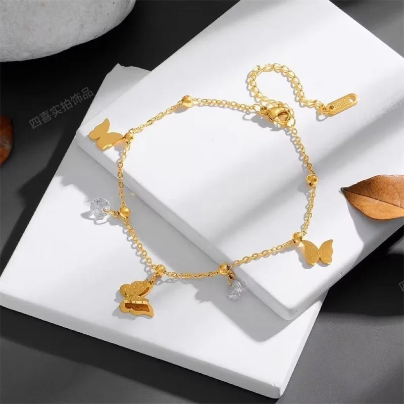 Forest-themed lifelike shimmering frosted three-dimensional butterfly zircon bracelet for women
Forest-themed lifelike shimmering frosted three-dimensional butterfly zircon bracelet for women
